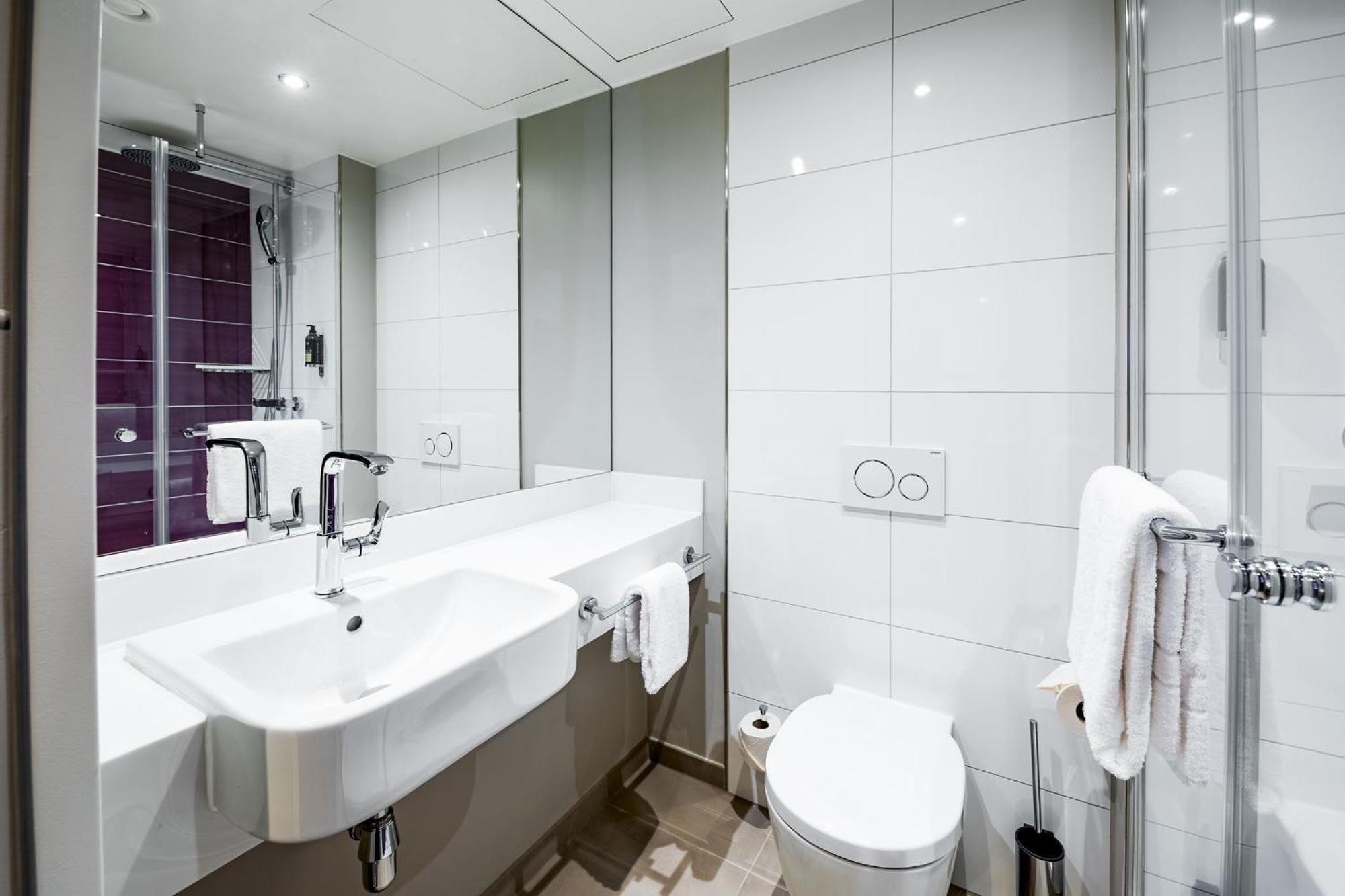 Premier Inn Stuttgart City Europaviertel Eksteriør bilde