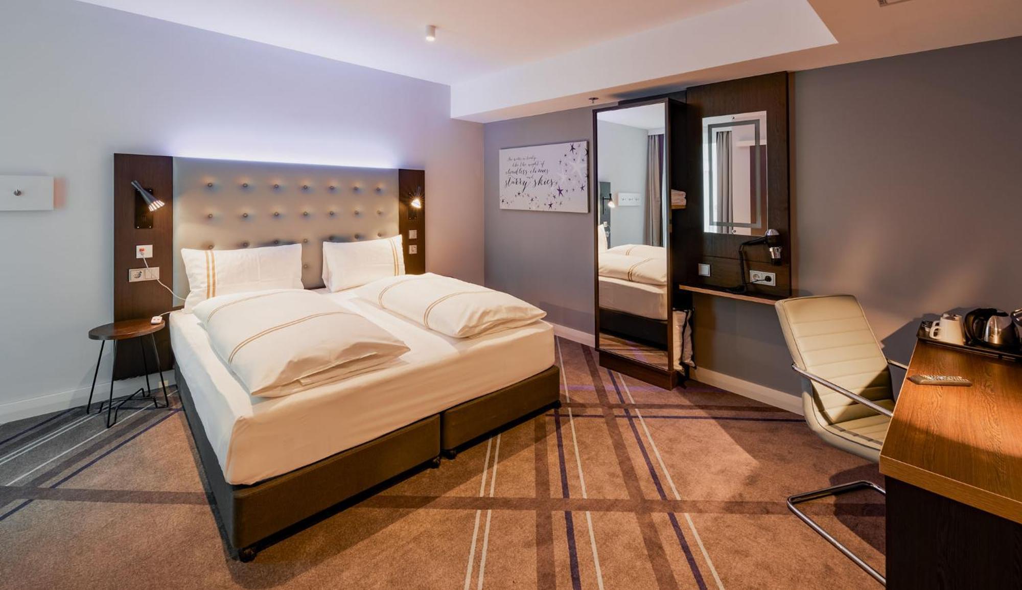 Premier Inn Stuttgart City Europaviertel Eksteriør bilde