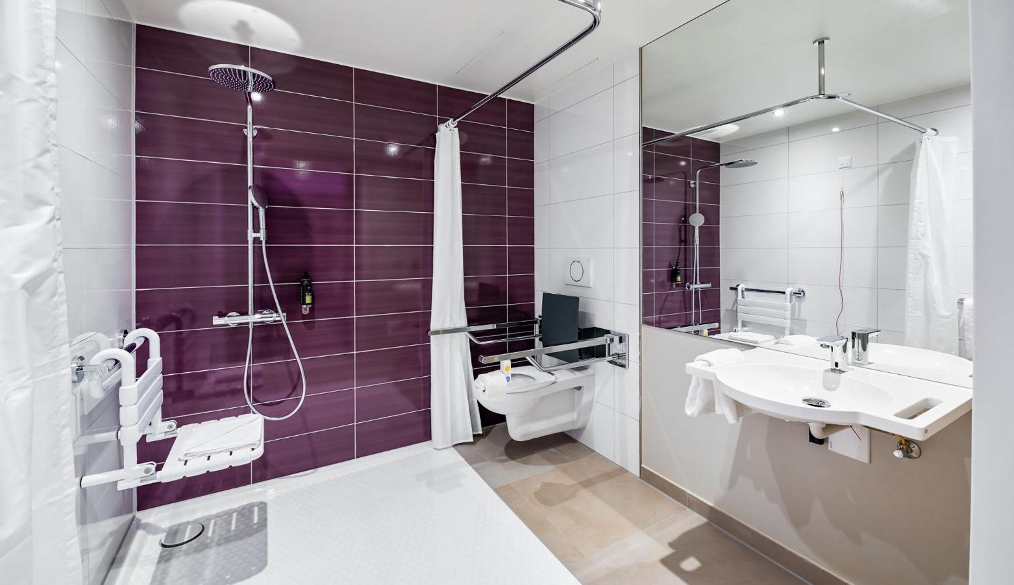 Premier Inn Stuttgart City Europaviertel Eksteriør bilde